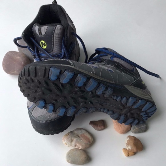 Merrell  Kids Hiking Boots , As Good As New - Water Resistant  size 6 - Picture 3 of 5